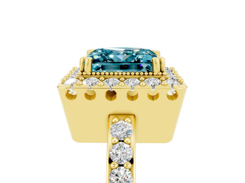 Yellow gold Princess Cut Diamond Halo Ring with Pavé Band and Prong Setting_5