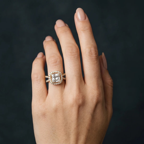 Yellow gold Princess Cut Diamond Halo Ring with Split Shank Pavé Band and Prong Setting