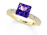 Yellow gold Princess Cut Diamond Pavé Band Solitaire Ring with Prong Setting_1