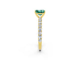 Yellow gold Princess Cut Diamond Pavé Band Solitaire Ring with Prong Setting_2