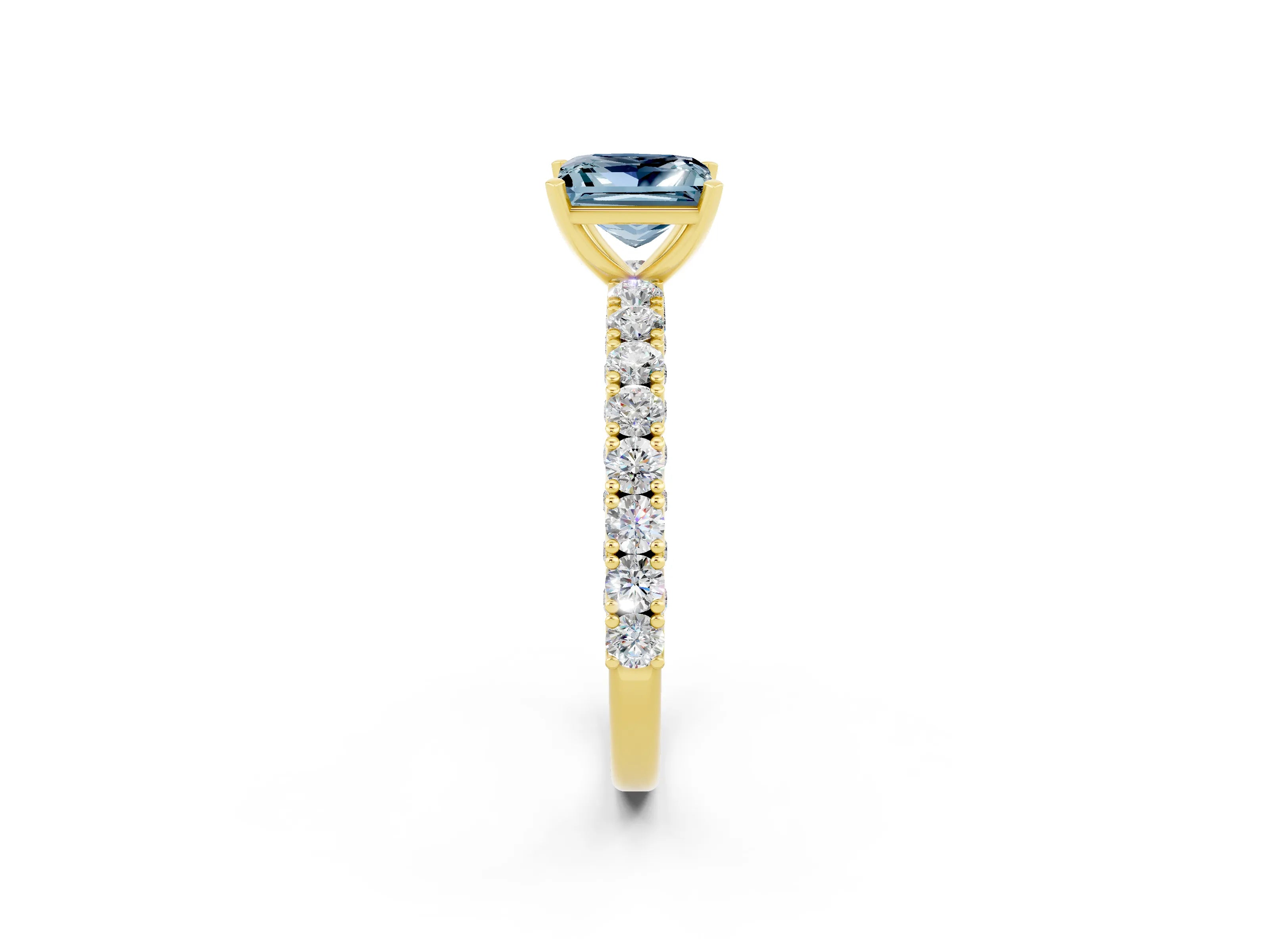 Yellow gold Princess Cut Diamond Pavé Band Solitaire Ring with Prong Setting_2
