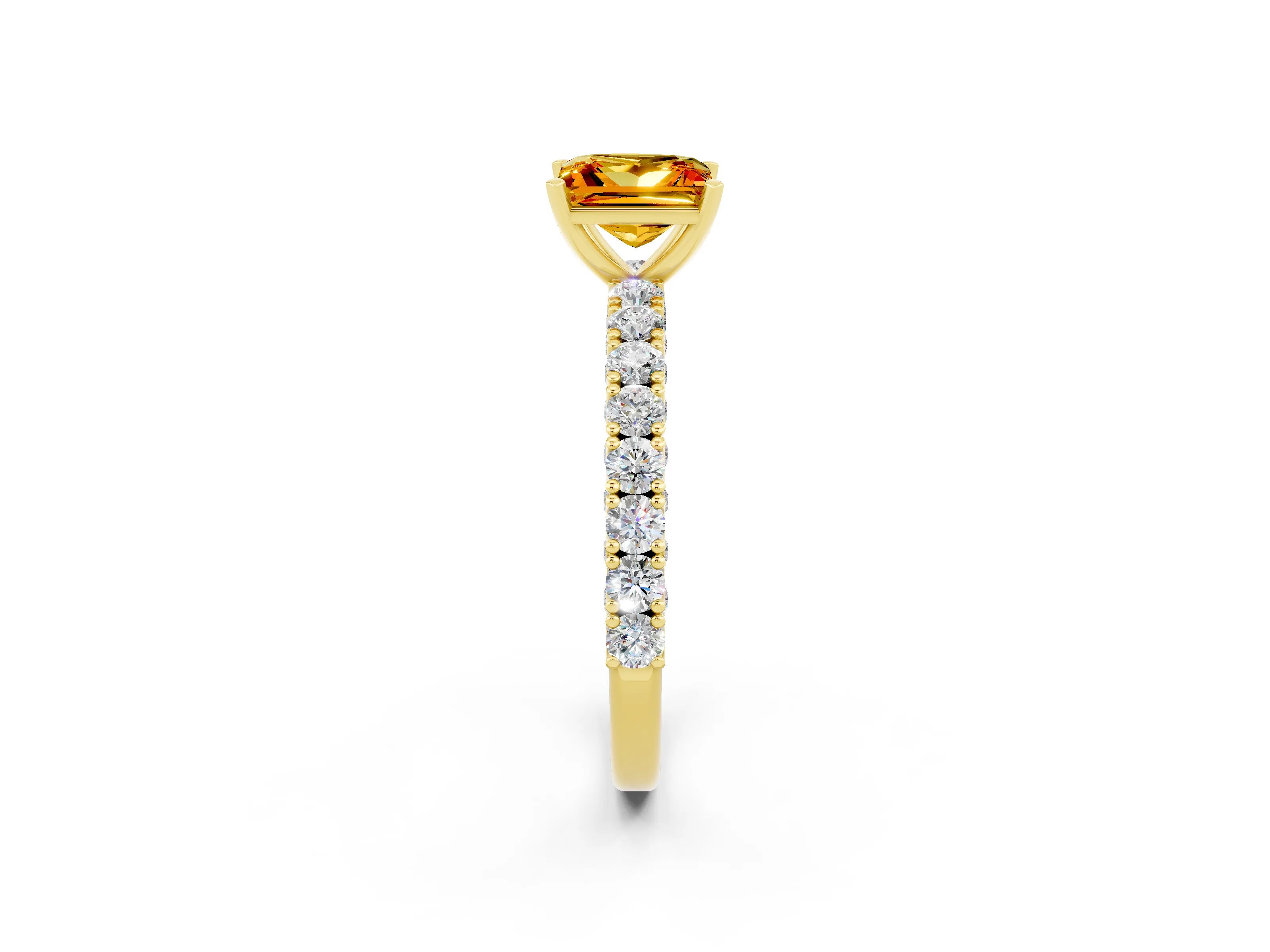 Yellow gold Princess Cut Diamond Pavé Band Solitaire Ring with Prong Setting_2