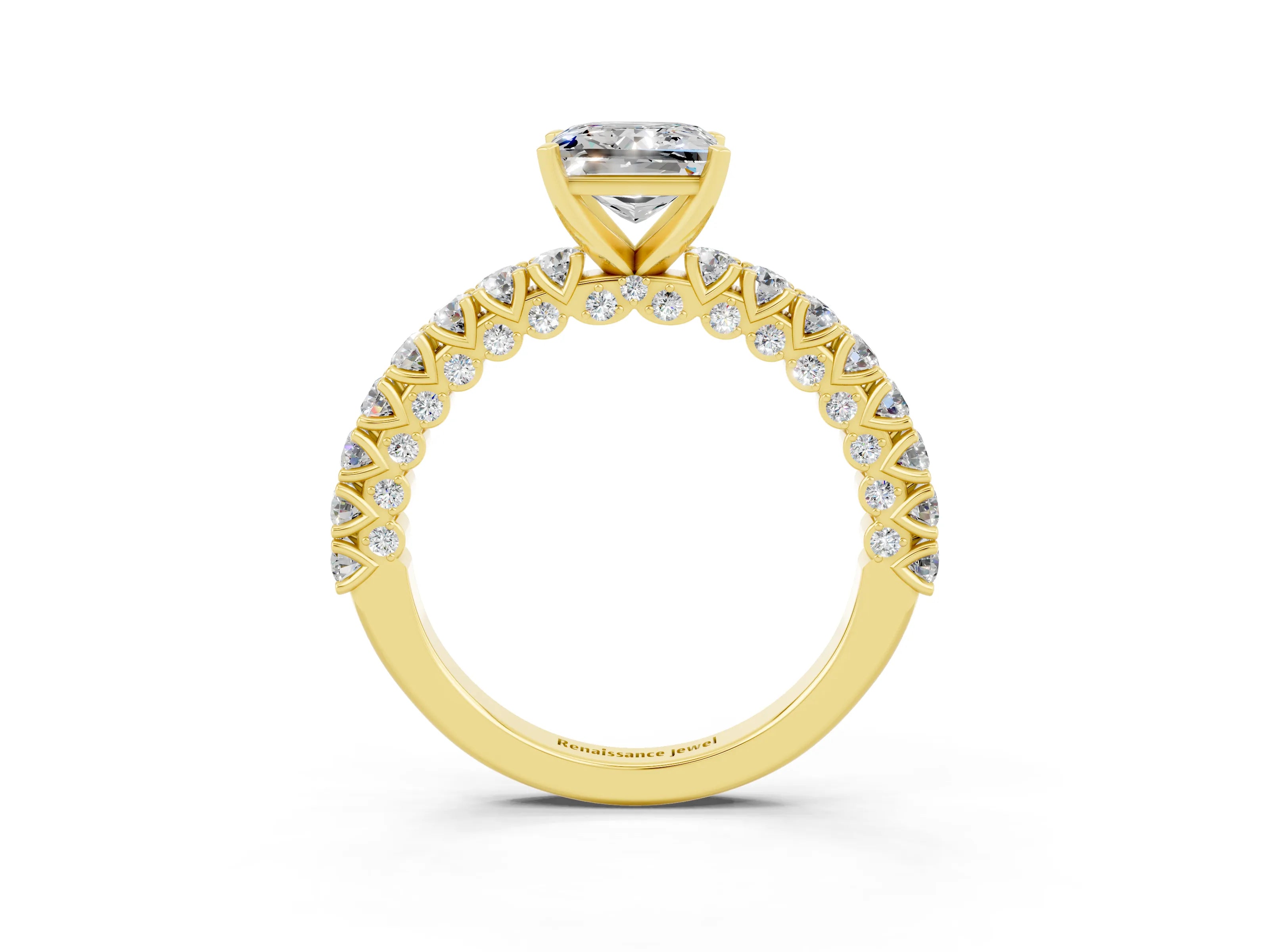 Yellow gold Princess Cut Diamond Pavé Band Solitaire Ring with Prong Setting_3