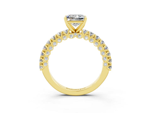 Yellow gold Princess Cut Diamond Pavé Band Solitaire Ring with Prong Setting_3