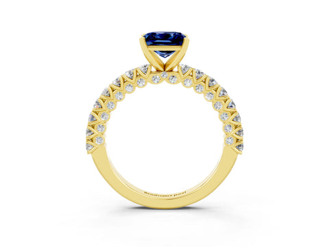 Yellow gold Princess Cut Diamond Pavé Band Solitaire Ring with Prong Setting_3