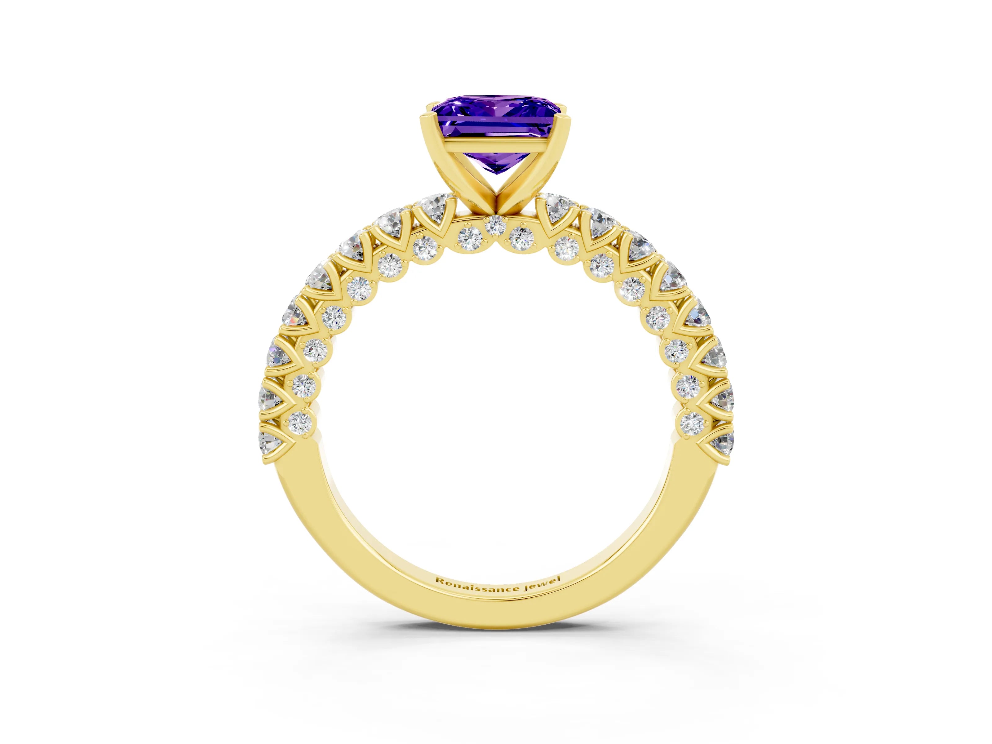 Yellow gold Princess Cut Diamond Pavé Band Solitaire Ring with Prong Setting_3