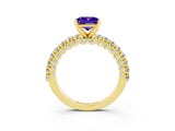 Yellow gold Princess Cut Diamond Pavé Band Solitaire Ring with Prong Setting_3