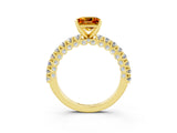 Yellow gold Princess Cut Diamond Pavé Band Solitaire Ring with Prong Setting_3