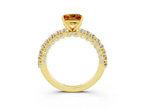 Yellow gold Princess Cut Diamond Pavé Band Solitaire Ring with Prong Setting_3