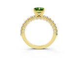 Yellow gold Princess Cut Diamond Pavé Band Solitaire Ring with Prong Setting_3