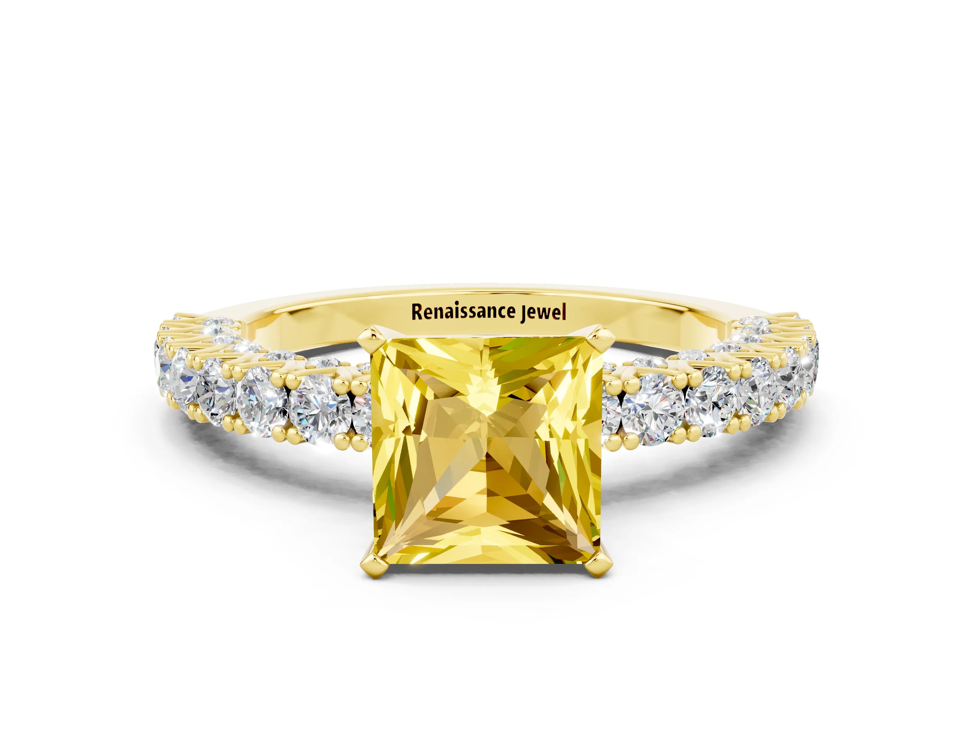 Yellow gold Princess Cut Diamond Pavé Band Solitaire Ring with Prong Setting