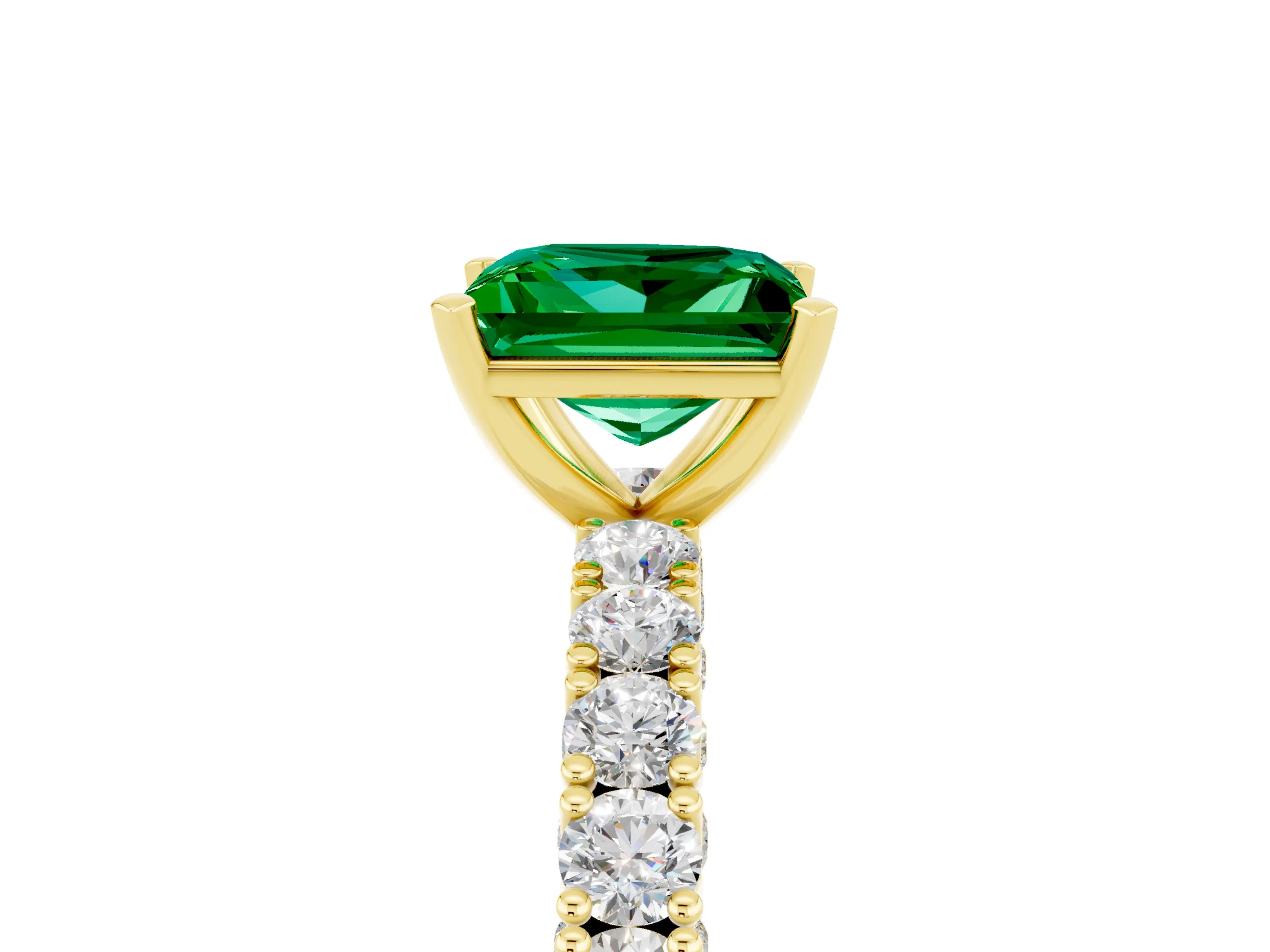 Yellow gold Princess Cut Diamond Pavé Band Solitaire Ring with Prong Setting_5