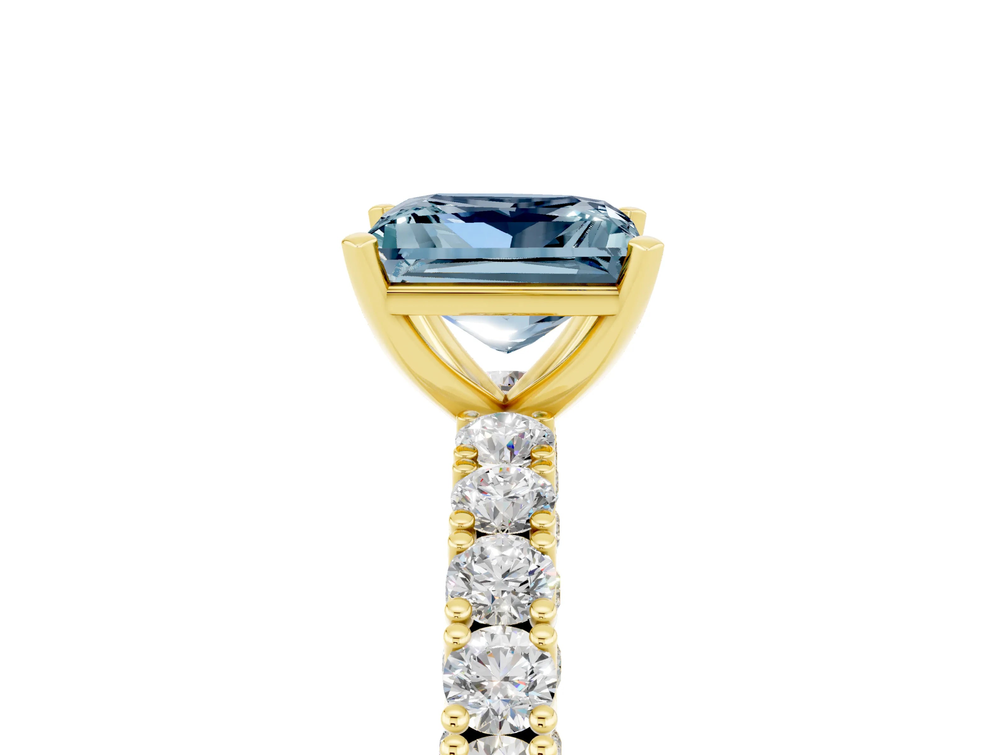 Yellow gold Princess Cut Diamond Pavé Band Solitaire Ring with Prong Setting_5