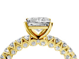 Yellow gold Princess Cut Diamond Pavé Band Solitaire Ring with Prong Setting_73