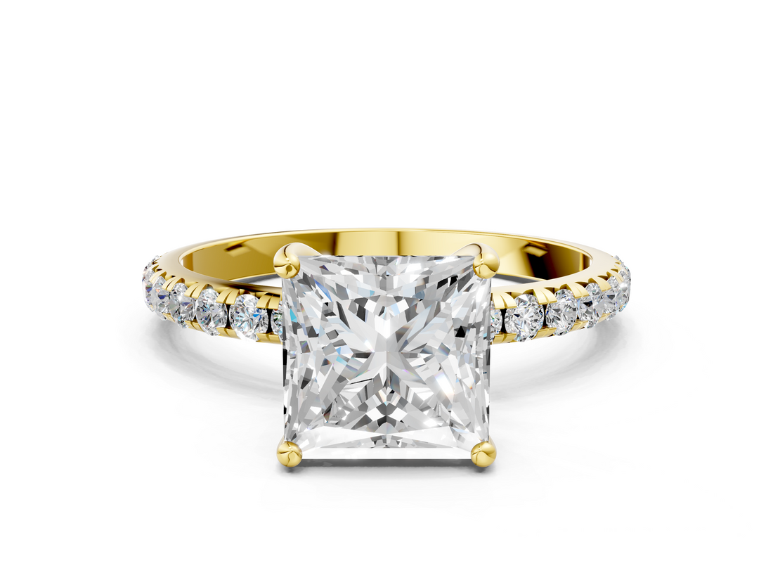 Yellow gold Princess Cut Diamond Pavé Band Solitaire with Four-Prong Setting_4