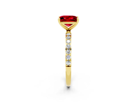 Yellow gold Princess Cut Diamond Pavé Band with Six-Prong Setting_2