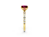 Yellow gold Princess Cut Diamond Pavé Band with Six-Prong Setting_2