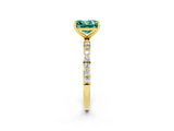 Yellow gold Princess Cut Diamond Pavé Band with Six-Prong Setting_2