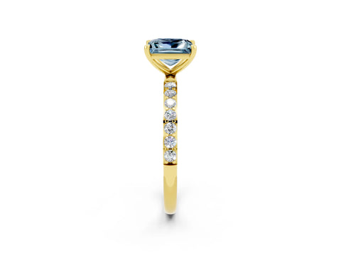 Yellow gold Princess Cut Diamond Pavé Band with Six-Prong Setting_2