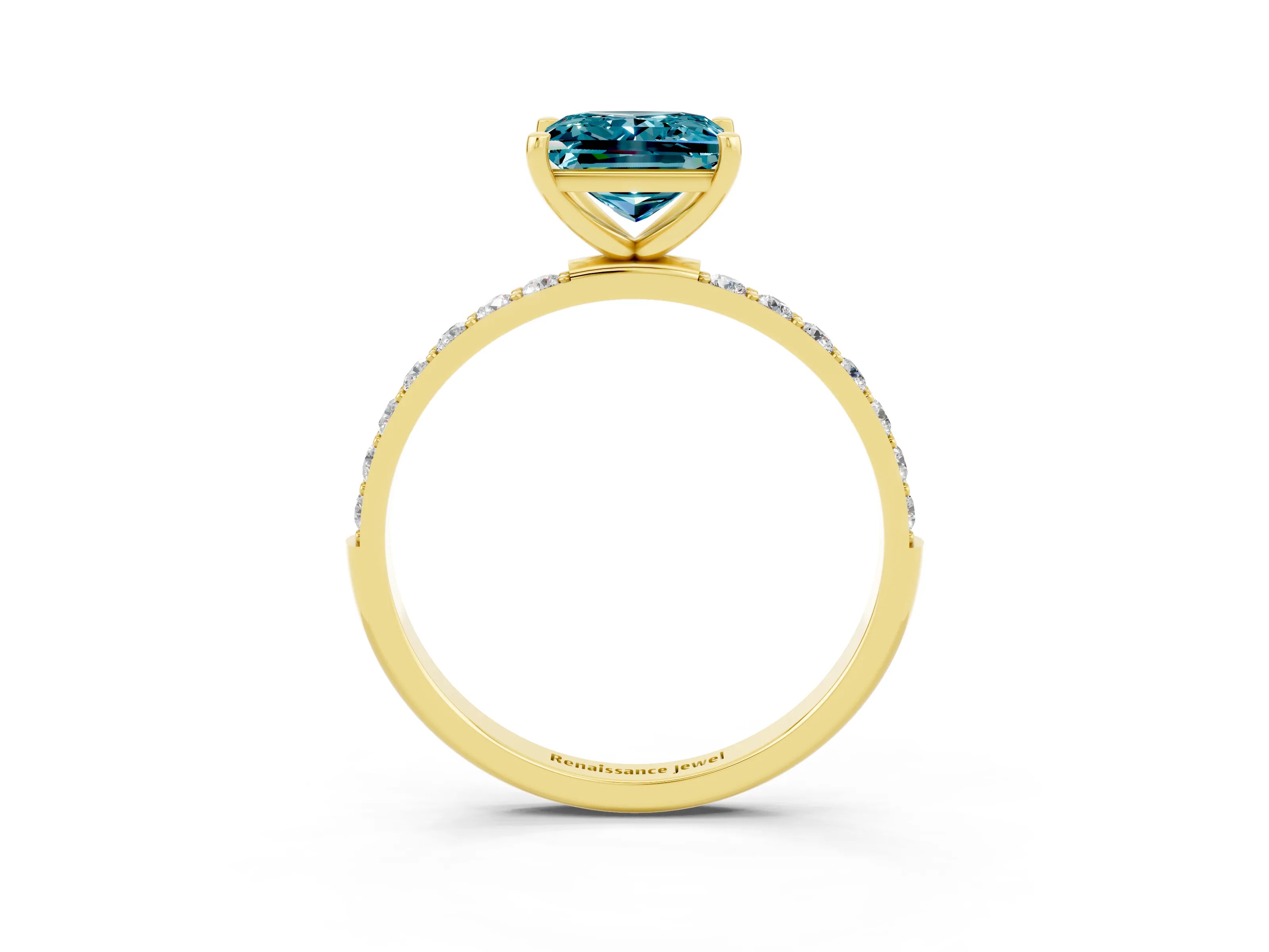 Yellow gold Princess Cut Diamond Pavé Band with Six-Prong Setting_3
