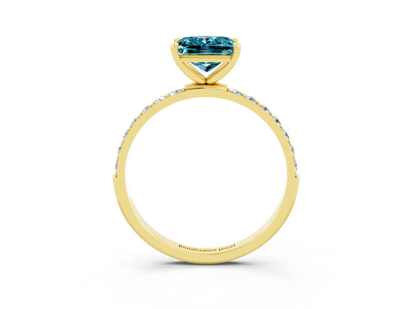 Yellow gold Princess Cut Diamond Pavé Band with Six-Prong Setting
