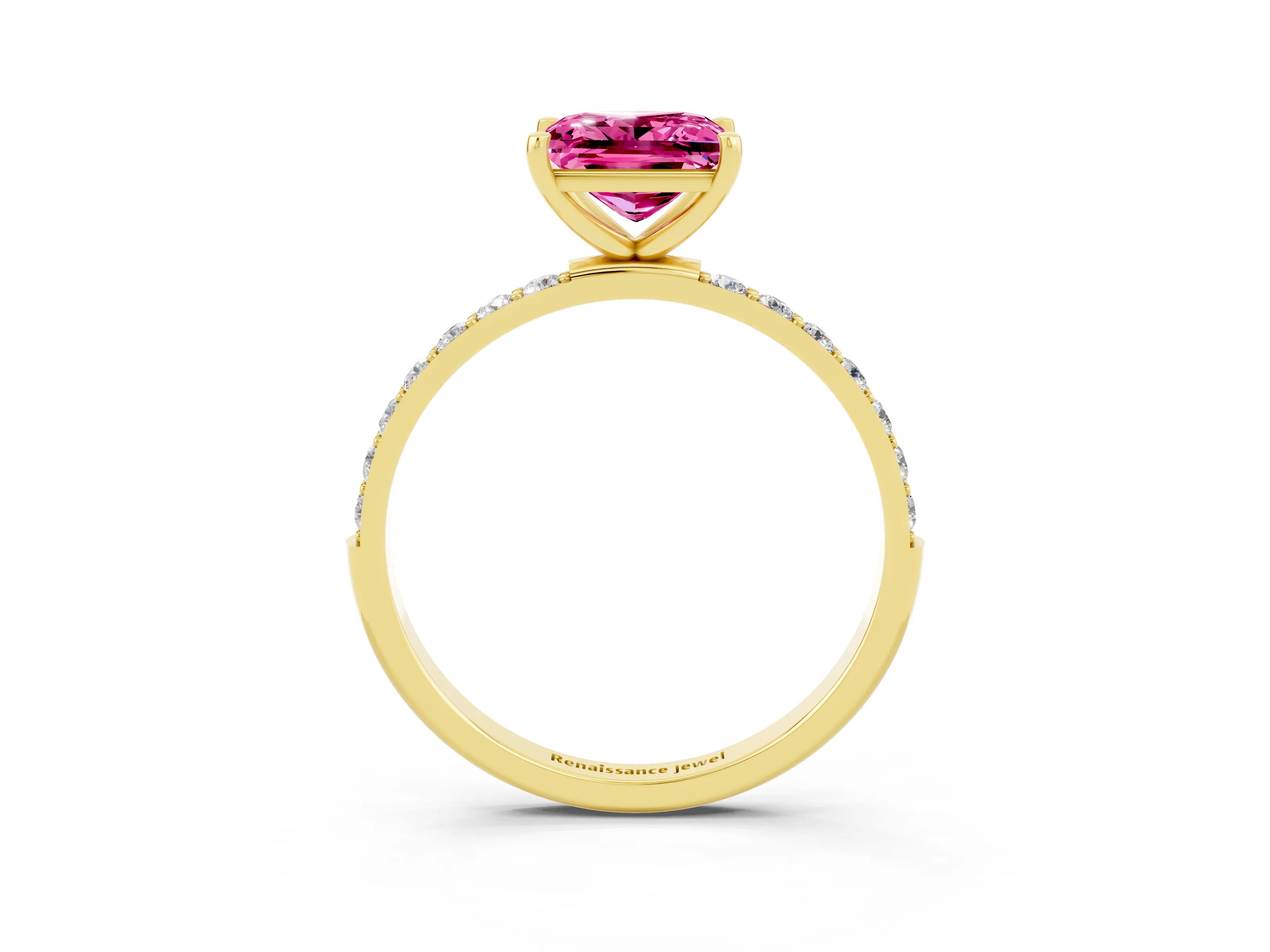 Yellow gold Princess Cut Diamond Pavé Band with Six-Prong Setting_3