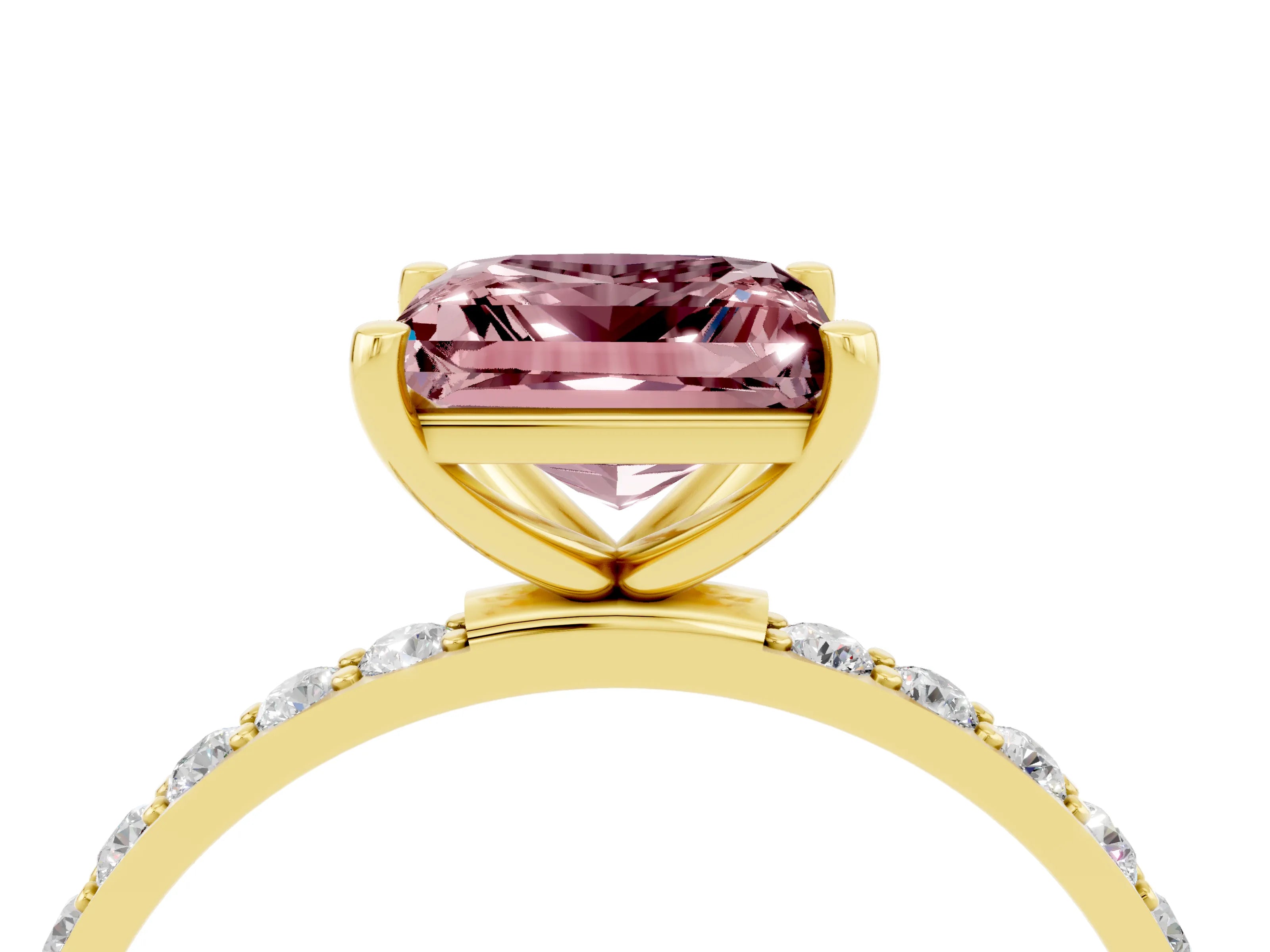 Yellow gold Princess Cut Diamond Pavé Band with Six-Prong Setting_4