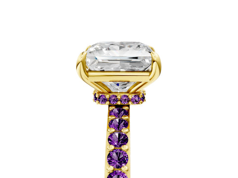 Yellow gold Princess Cut Diamond Pavé Engagement Ring with Round with Amethyst side stone Accents and Prong Setting_5
