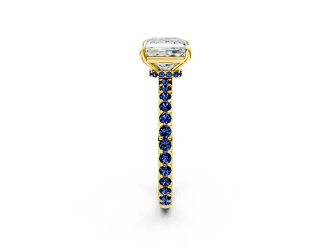 Yellow gold Princess Cut Diamond Pavé Engagement Ring with Round with Blue Sapphire side stone Accents and Prong Setting_2