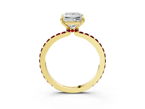 Yellow gold Princess Cut Diamond Pavé Engagement Ring with Round with Garnet side stone Accents and Prong Setting_3