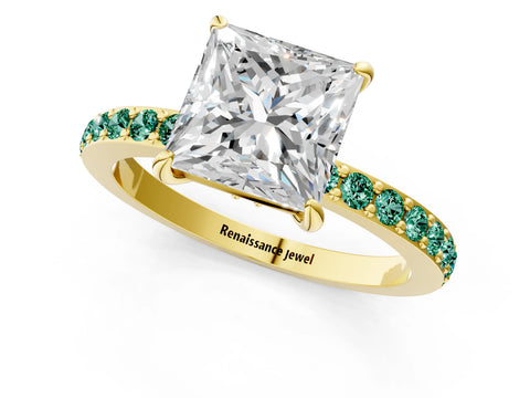 Yellow gold Princess Cut Diamond Pavé Engagement Ring with Round with Green Sapphire side stone Accents and Prong Setting_1