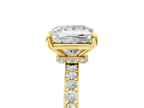 Yellow gold Princess Cut Diamond Pavé Engagement Ring with Round with Moissanite side stone Accents and Prong Setting_5