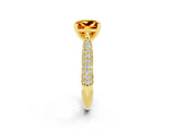 Yellow gold Princess Cut Diamond Solitaire Engagement Ring with Pavé Band and Four-Prong Setting_2