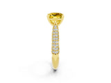Yellow gold Princess Cut Diamond Solitaire Engagement Ring with Pavé Band and Four-Prong Setting_2