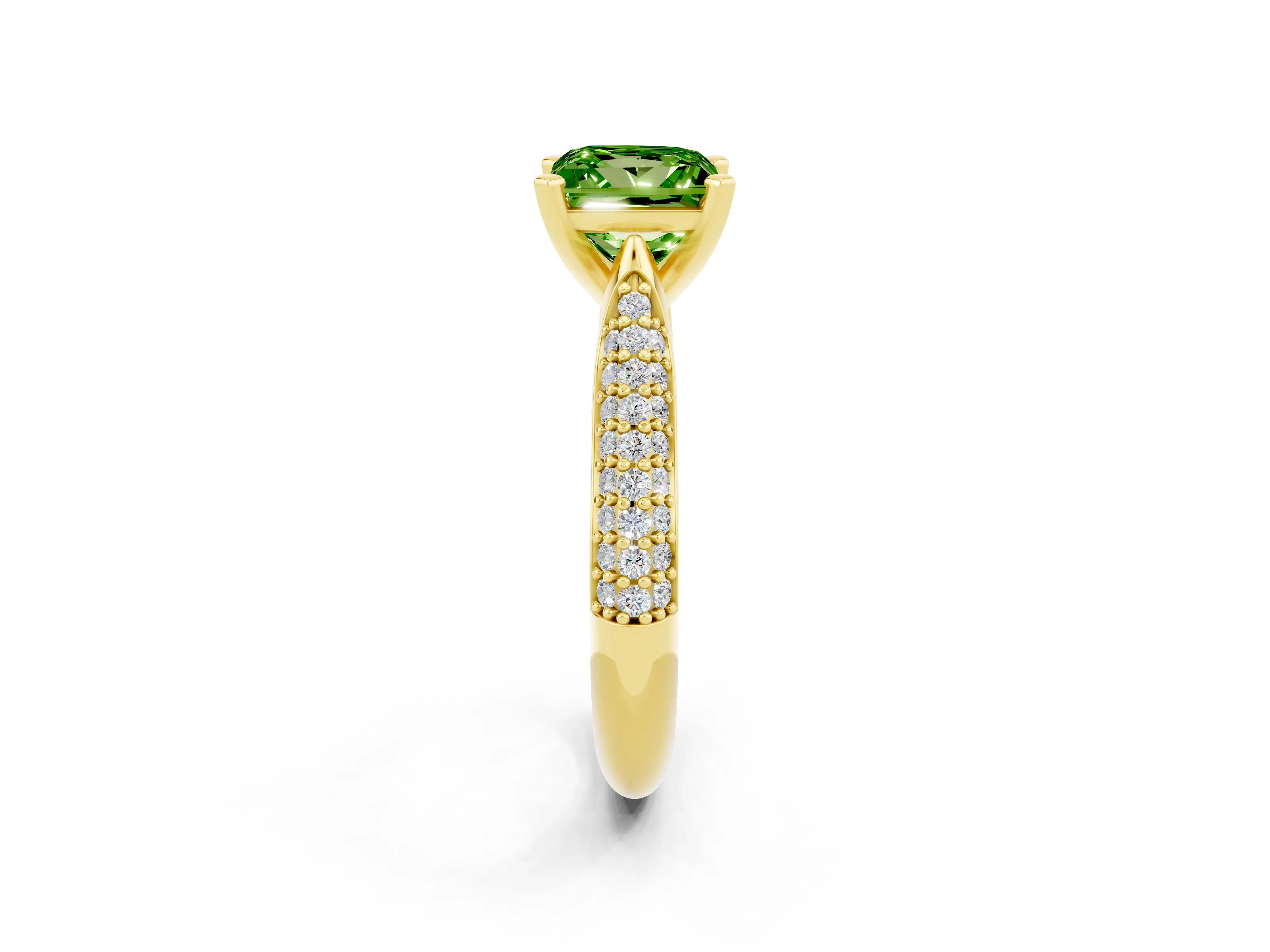 Yellow gold Princess Cut Diamond Solitaire Engagement Ring with Pavé Band and Four-Prong Setting_2