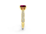 Yellow gold Princess Cut Diamond Solitaire Engagement Ring with Pavé Band and Four-Prong Setting_2