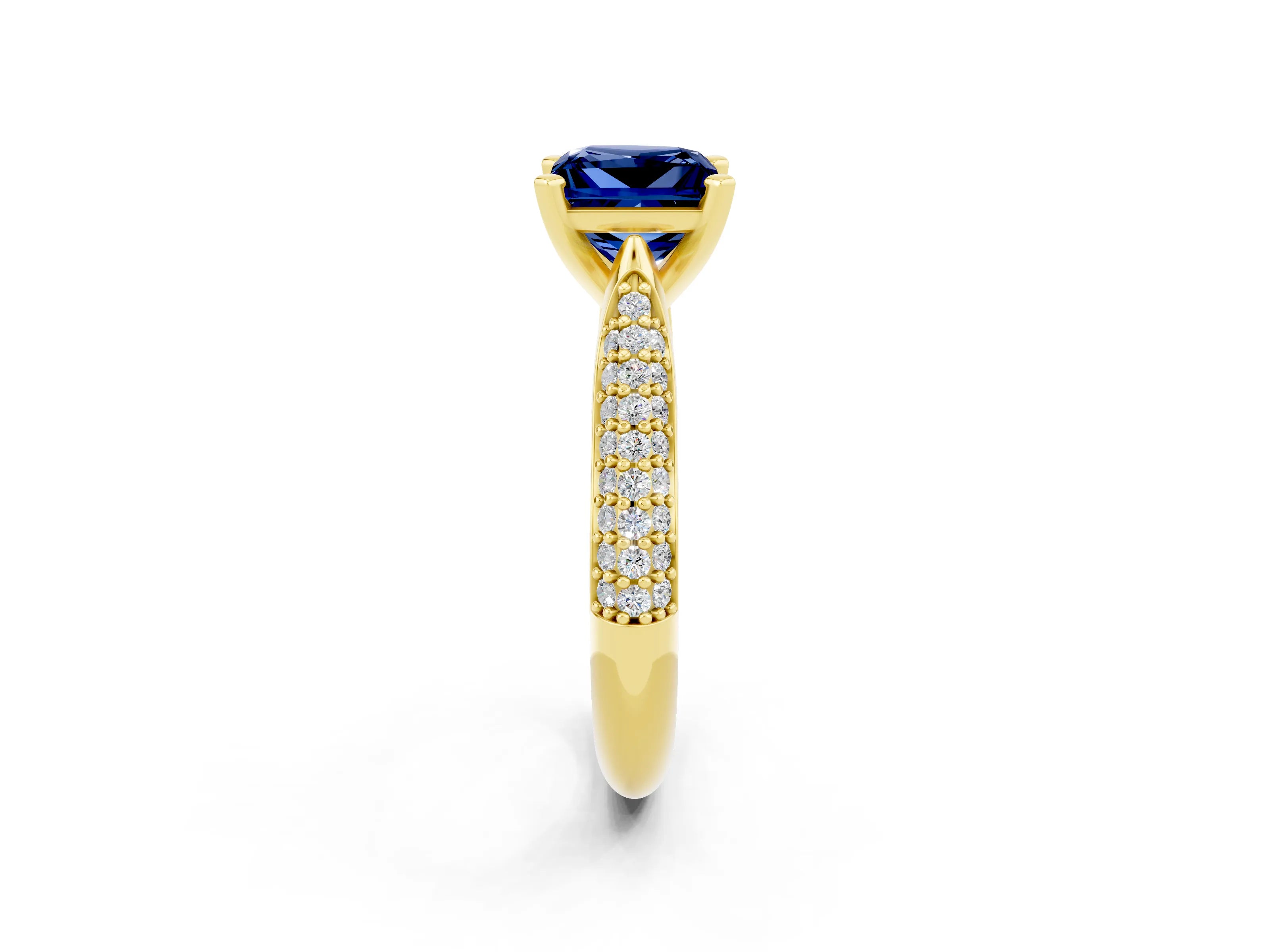 Yellow gold Princess Cut Diamond Solitaire Engagement Ring with Pavé Band and Four-Prong Setting_2
