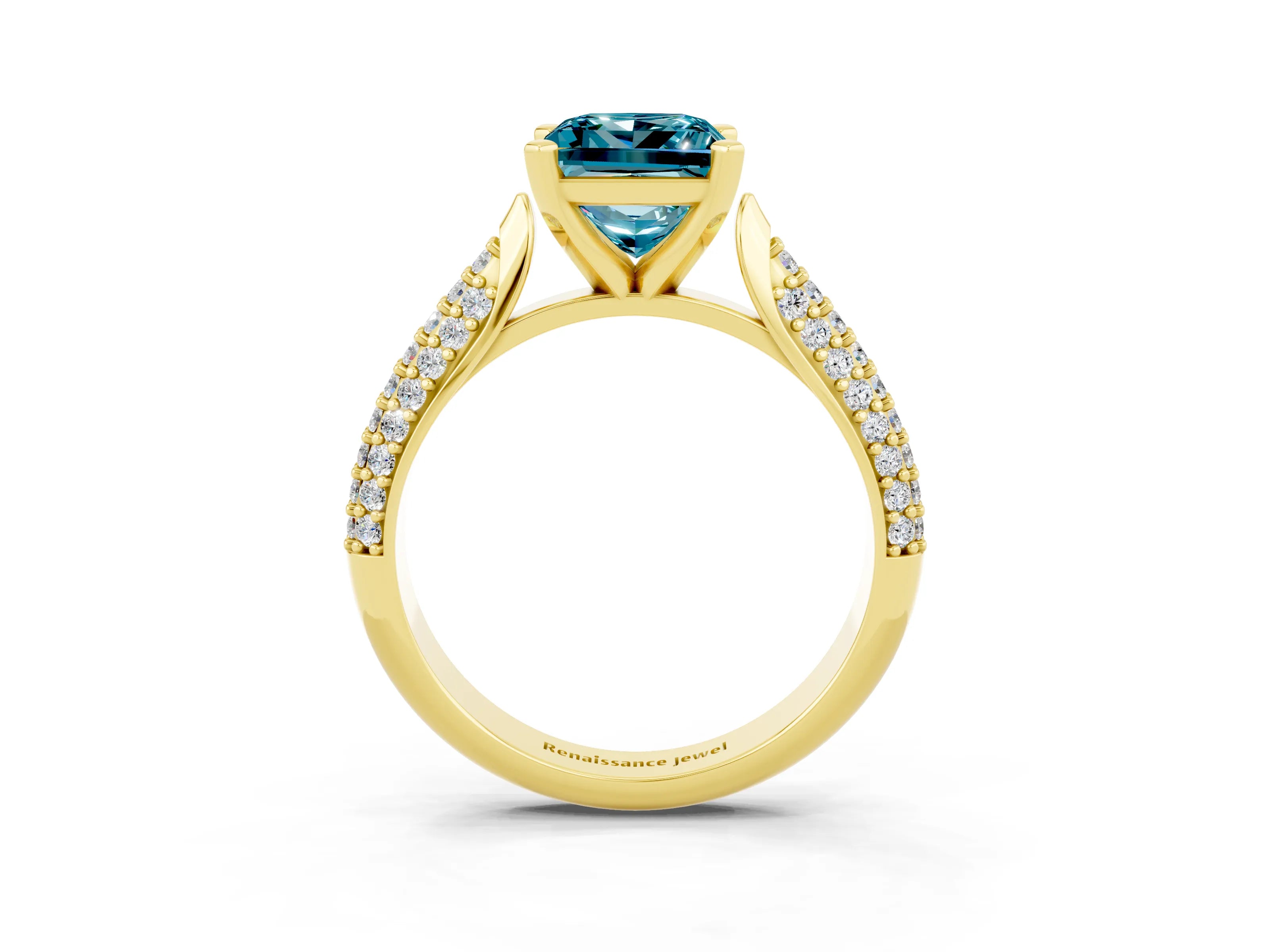 Yellow gold Princess Cut Diamond Solitaire Engagement Ring with Pavé Band and Four-Prong Setting_3