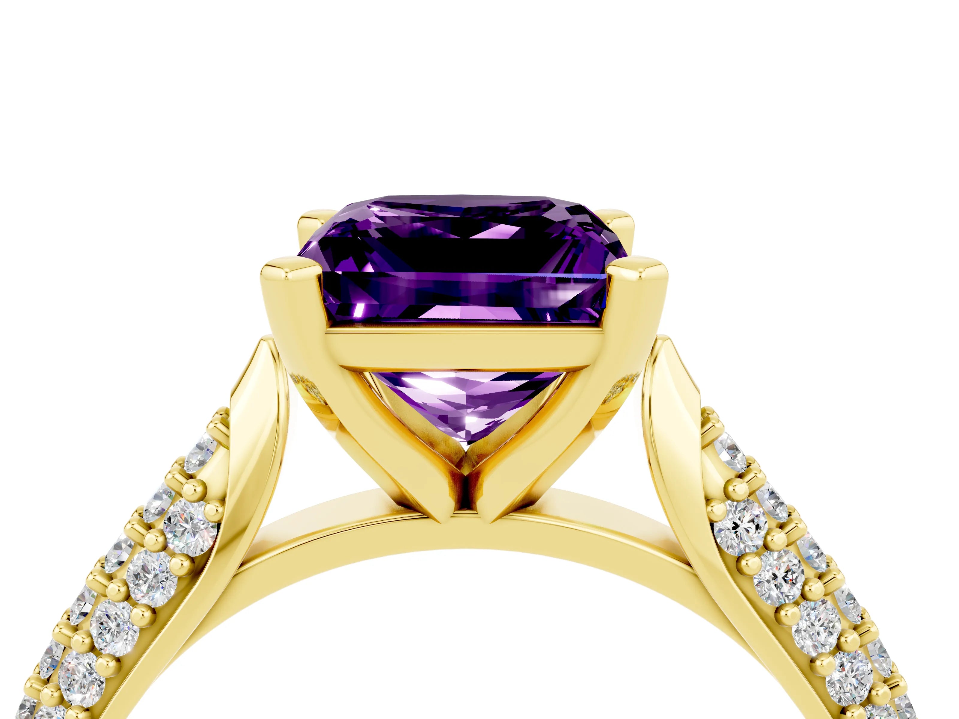 Yellow gold Princess Cut Diamond Solitaire Engagement Ring with Pavé Band and Four-Prong Setting_4