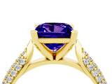 Yellow gold Princess Cut Diamond Solitaire Engagement Ring with Pavé Band and Four-Prong Setting_4