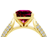 Yellow gold Princess Cut Diamond Solitaire Engagement Ring with Pavé Band and Four-Prong Setting_4