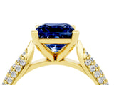 Yellow gold Princess Cut Diamond Solitaire Engagement Ring with Pavé Band and Four-Prong Setting_4
