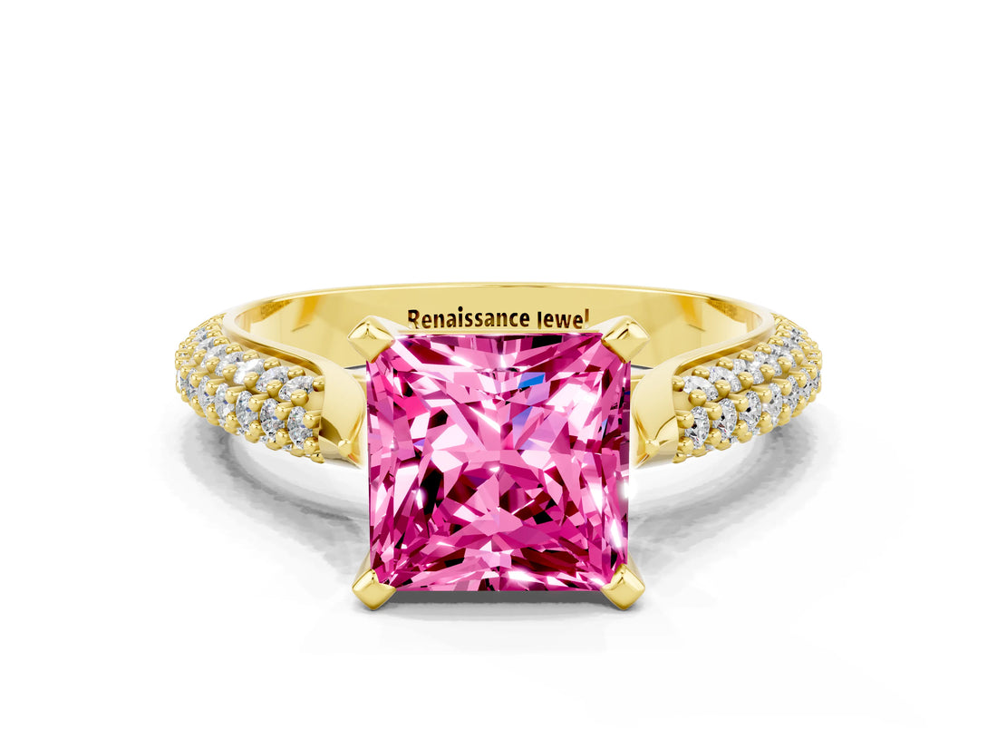 Yellow gold Princess Cut Diamond Solitaire Engagement Ring with Pavé Band and Four-Prong Setting