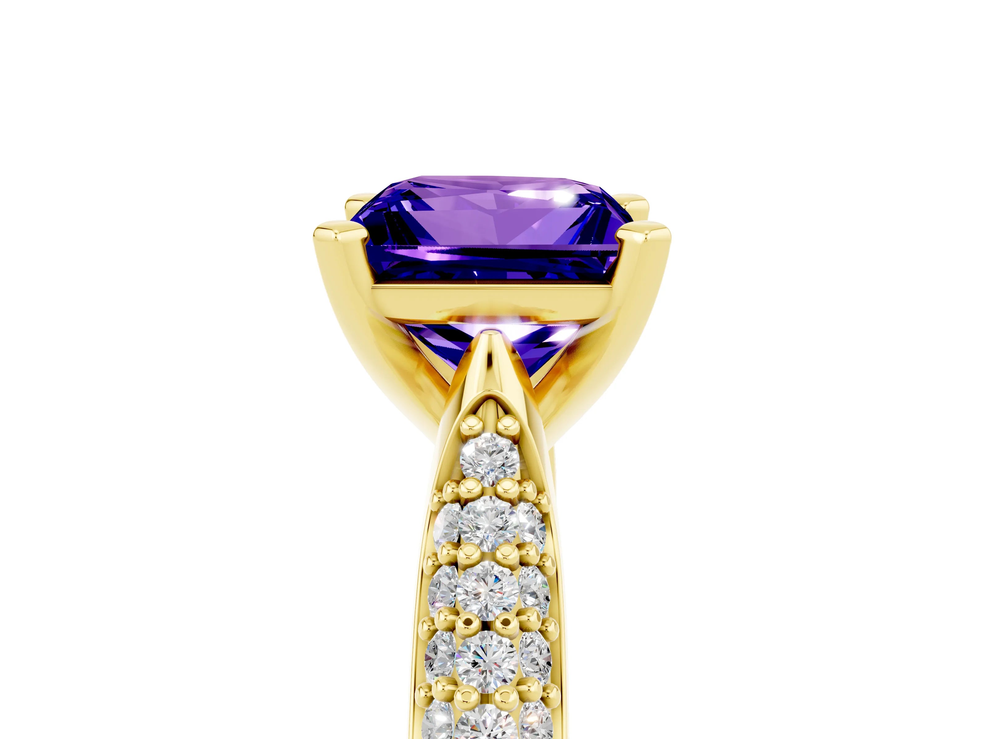Yellow gold Princess Cut Diamond Solitaire Engagement Ring with Pavé Band and Four-Prong Setting_5