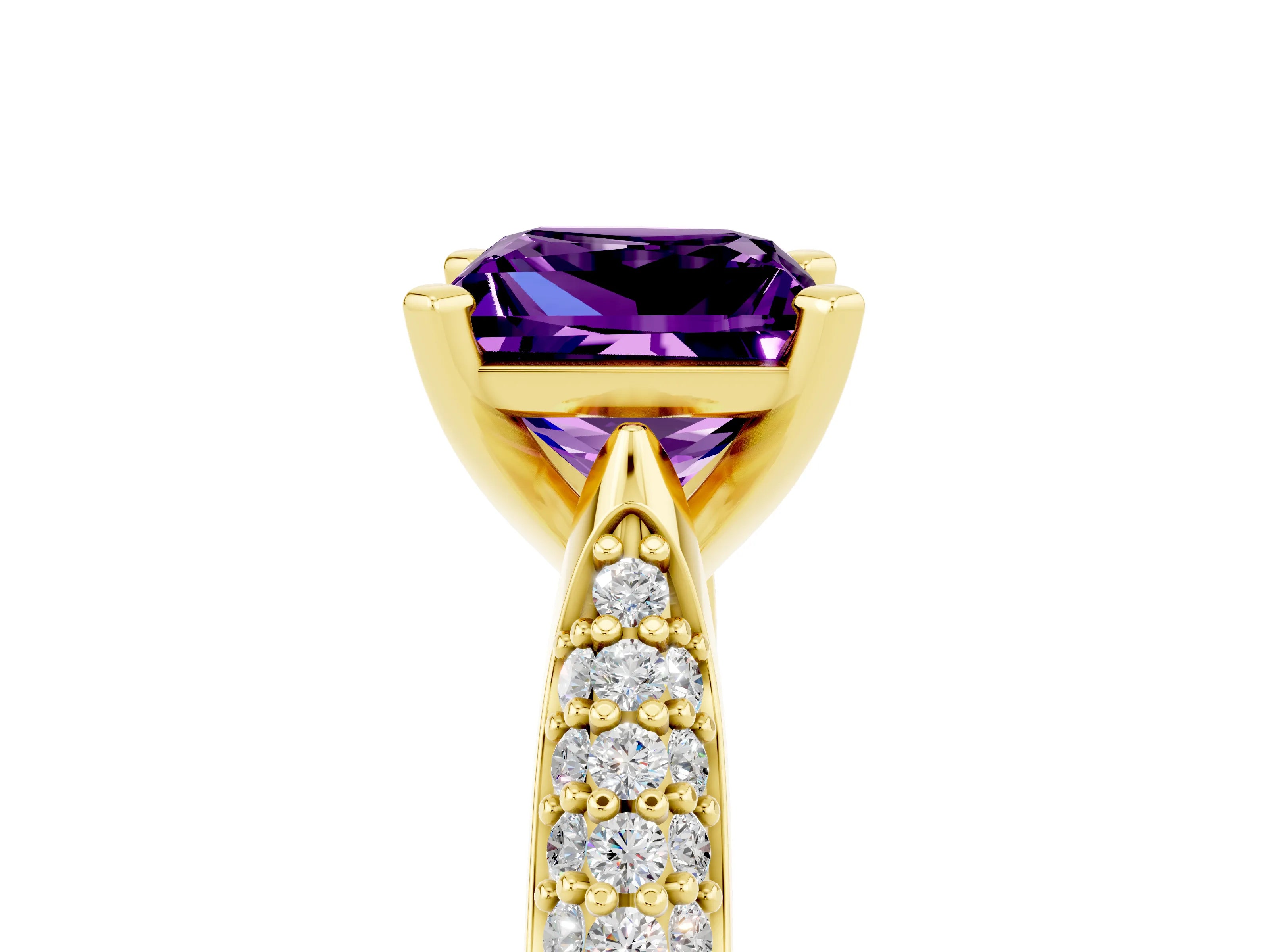 Yellow gold Princess Cut Diamond Solitaire Engagement Ring with Pavé Band and Four-Prong Setting_5