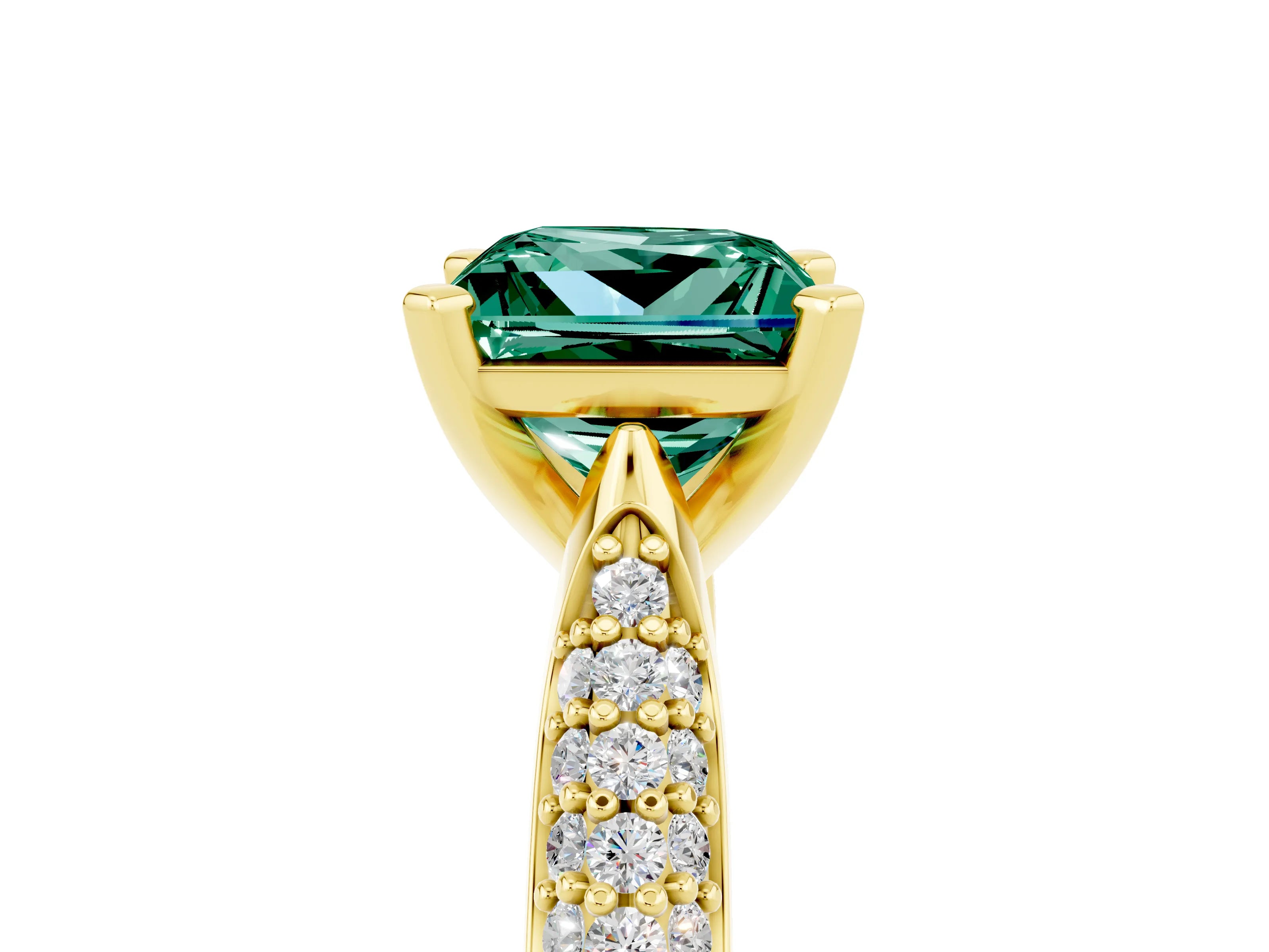 Yellow gold Princess Cut Diamond Solitaire Engagement Ring with Pavé Band and Four-Prong Setting_5