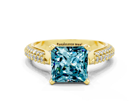 Yellow gold Princess Cut Diamond Solitaire Engagement Ring with Pavé Band and Four-Prong Setting