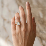Yellow gold Princess Cut Diamond Solitaire Engagement Ring with Round Band and Four-Prong Setting_303