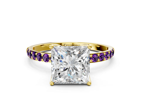 Yellow gold Princess Cut Diamond Solitaire Engagement Ring with Round with Amethyst side stone Pavé Band and Prong Setting