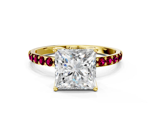 Yellow gold Princess Cut Diamond Solitaire Engagement Ring with Round with Garnet side stone Pavé Band and Prong Setting